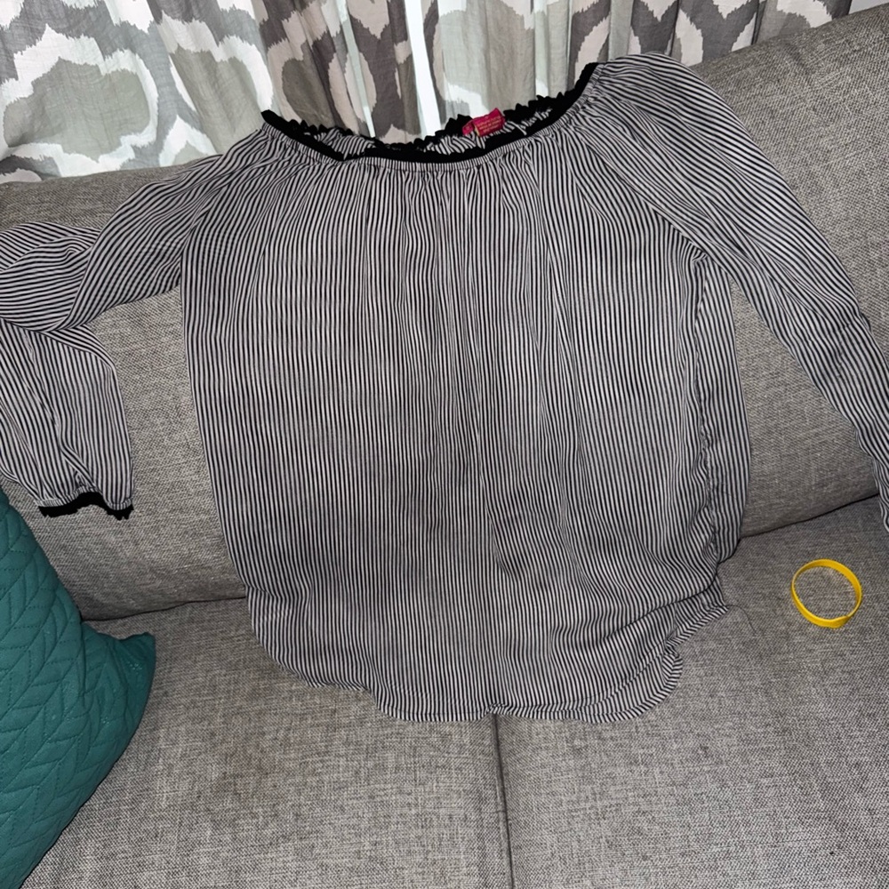 Black and White Striped Women's Top